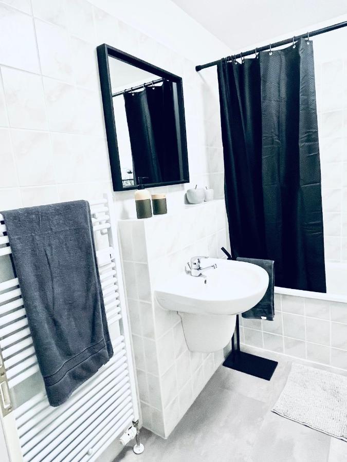 Gemuetliches Studio - Elias- Mit Kueche, Wlan, Smart-Tv & Panoramablick In Citynaehe Ερφούρτη Εξωτερικό φωτογραφία
